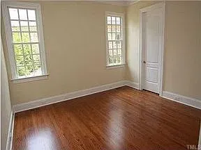 2c6b80cdc4625572d95bf31f987941fe