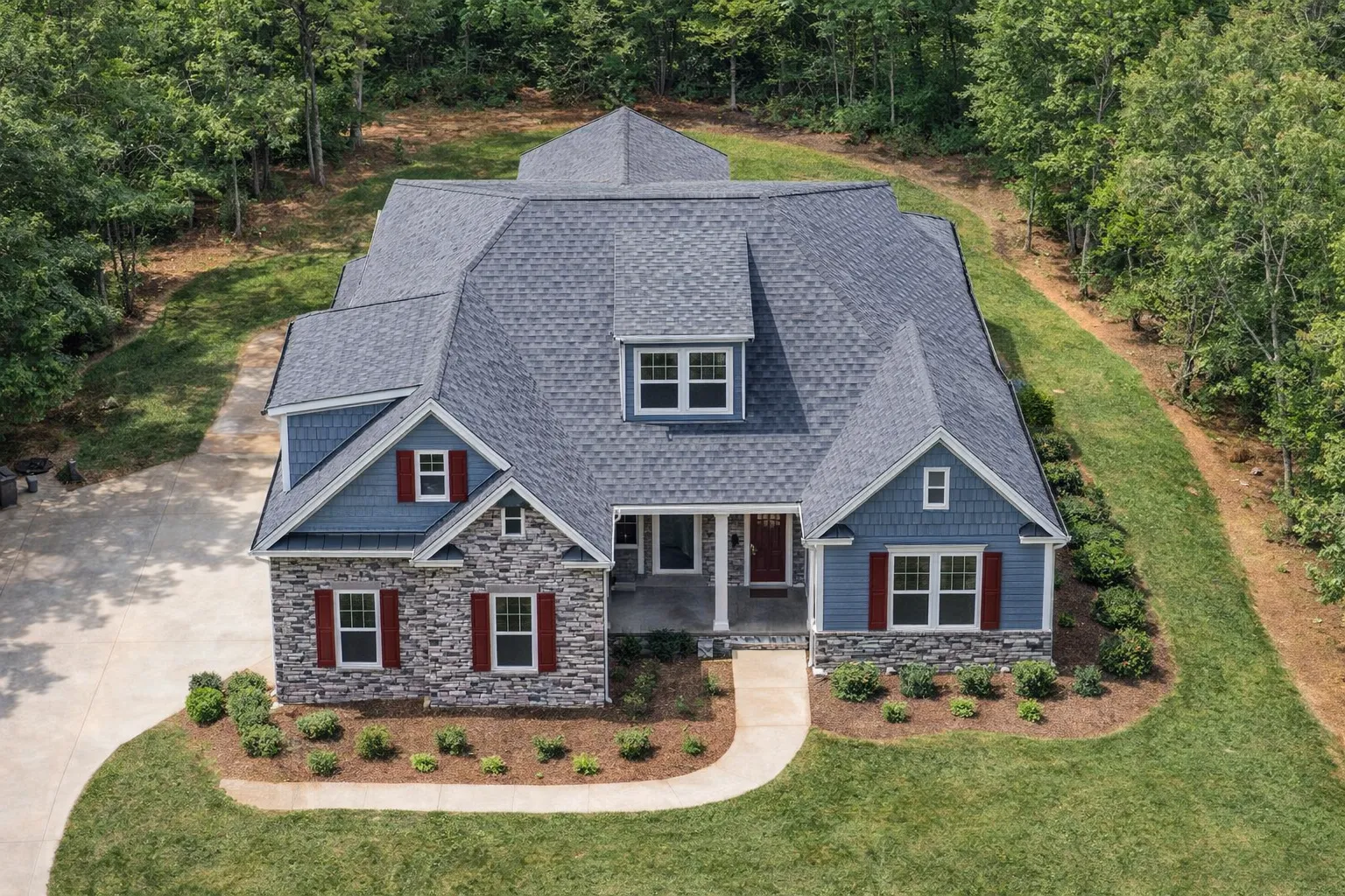 Craftsman house plan with 3 bedrooms, 3 baths, and stone-and-siding exterior