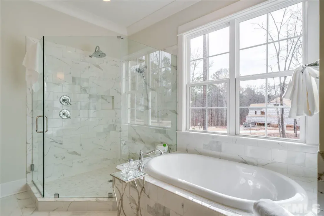 MYHFP 18-1741 IMAGE_Page_27