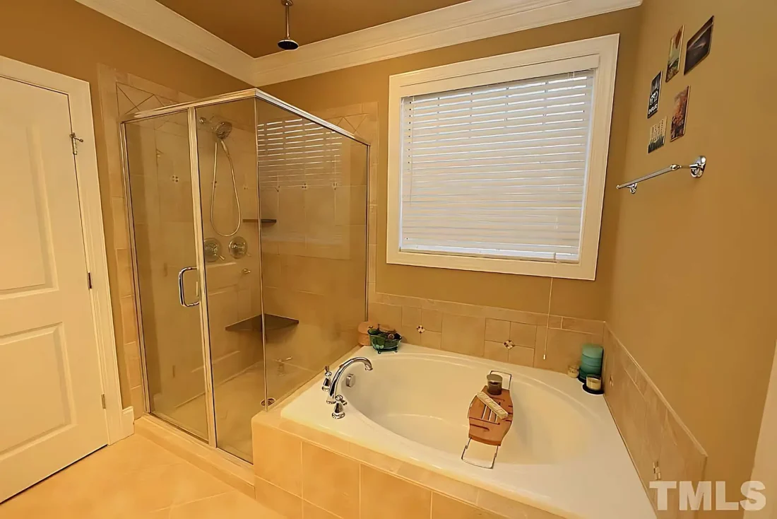 MYHFP 10-1184 IMAGE_Page_16