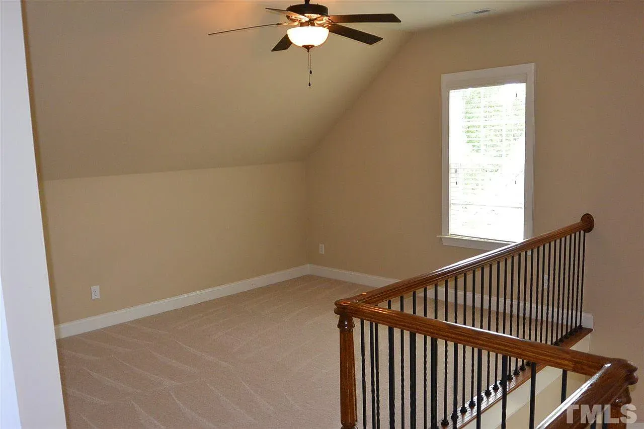 APARTMENT (15)
