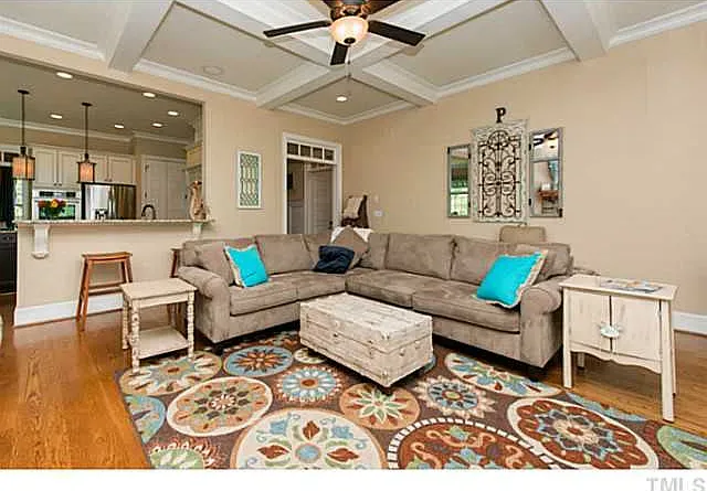 3b78396ba3ab14232d403749467f7dd5-cc_ft_1536