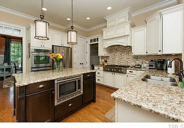 73de611dfb0c61f3664147be2b89de61-cc_ft_768