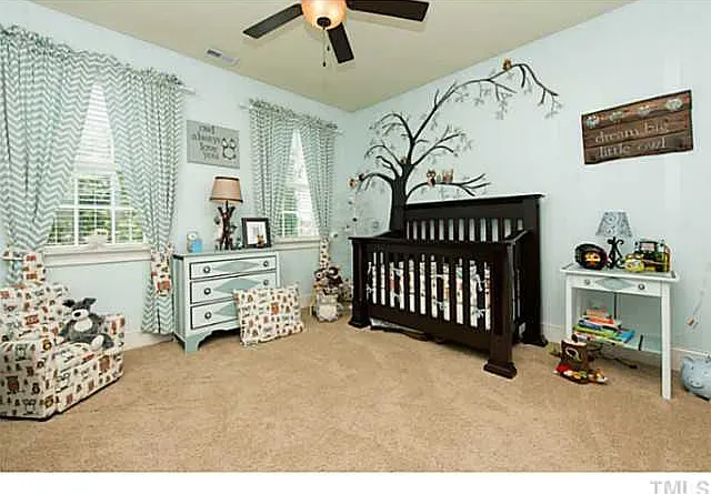 d25fbf7c08e48b932e0a6ebae84de4e8-cc_ft_768