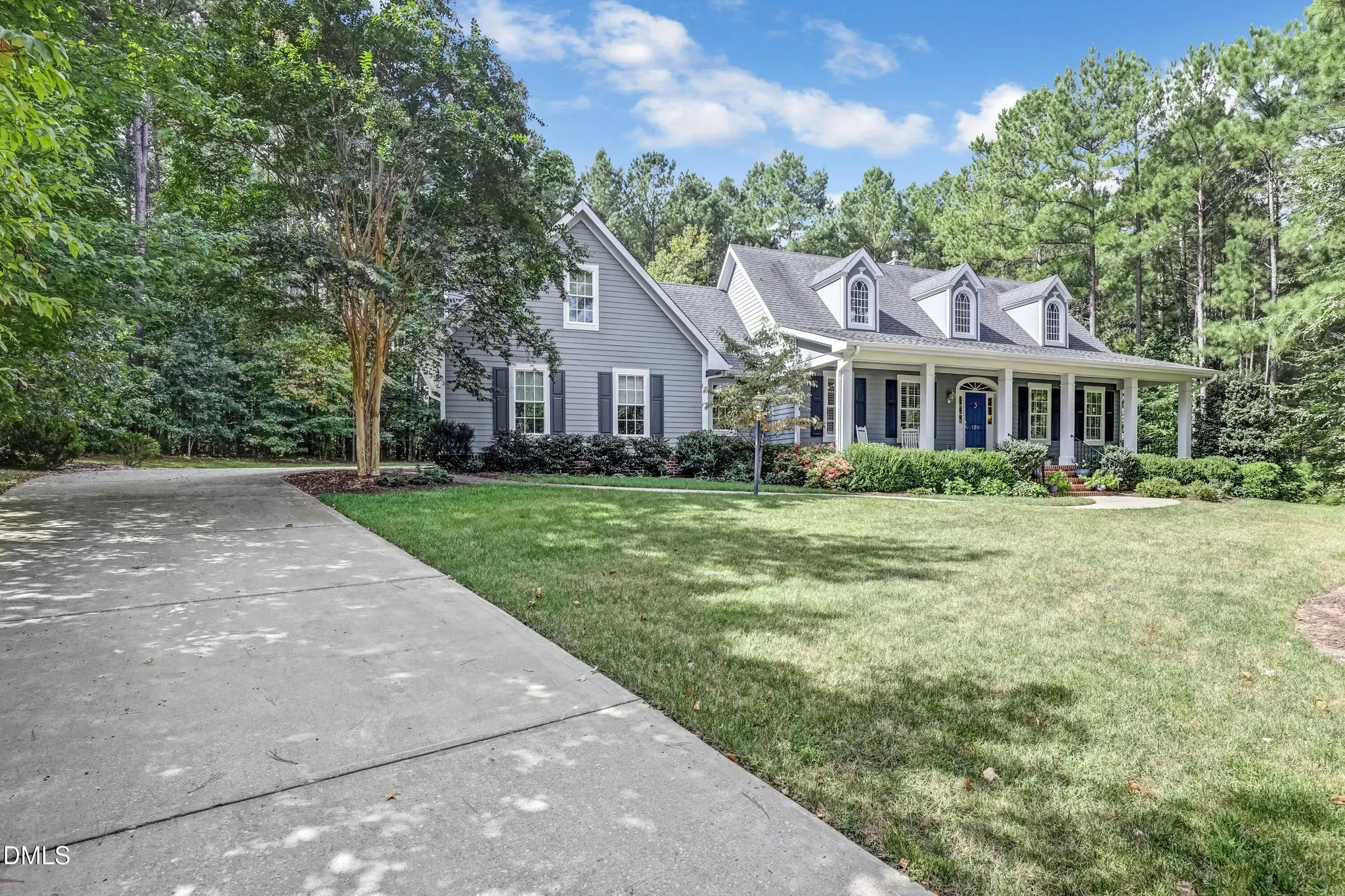 COLONIAL (26)
