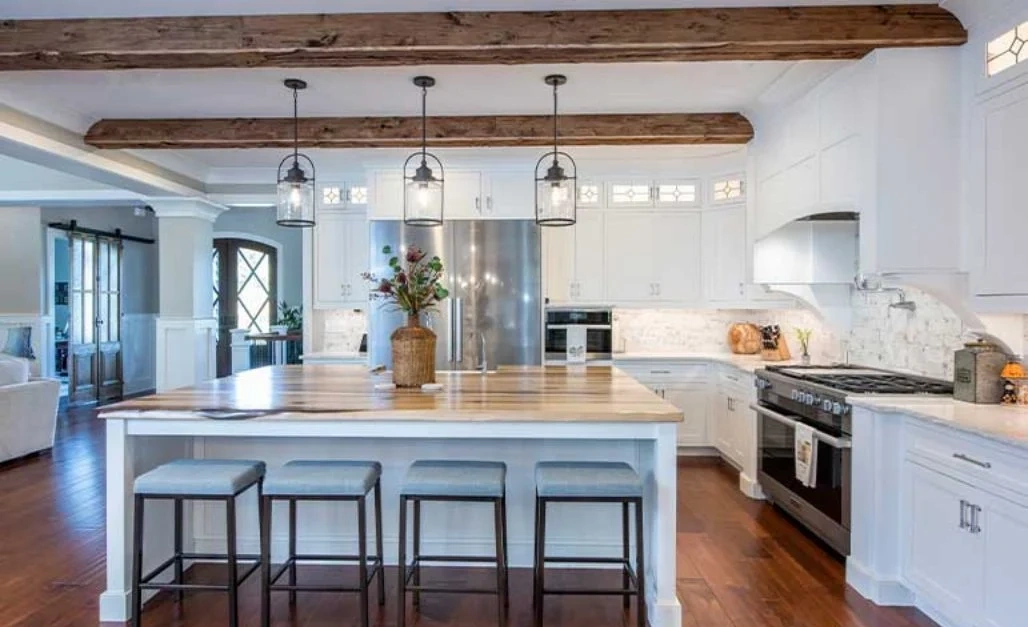 Stunning-Craftsman-Home-Plan-with-5-Bedrooms-and-Full-Blueprint-21 (1)