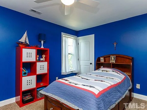 b4a39f22fcc78a2eb4403a801772444b-cc_ft_576