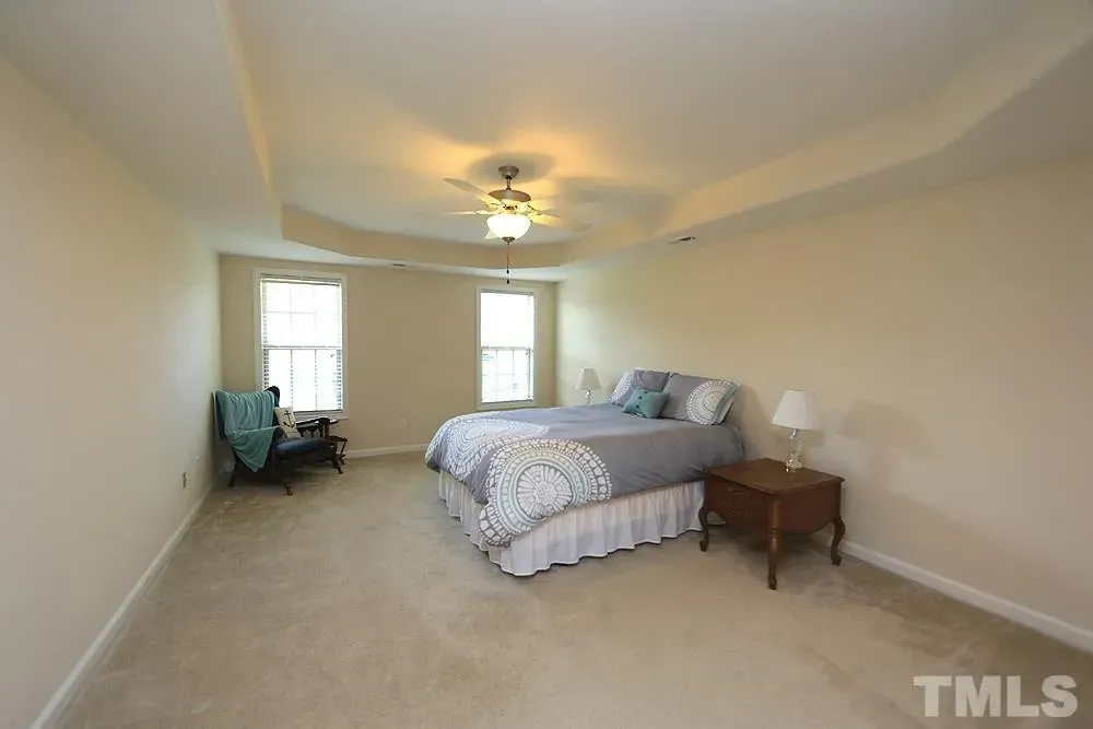 35c628a811b054c1e0dae725ae8c45bbl-m546773164rd-w1280_h960