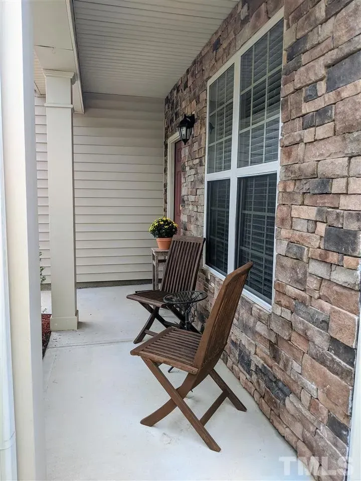 35c628a811b054c1e0dae725ae8c45bbl-m3725832115rd-w1280_h960