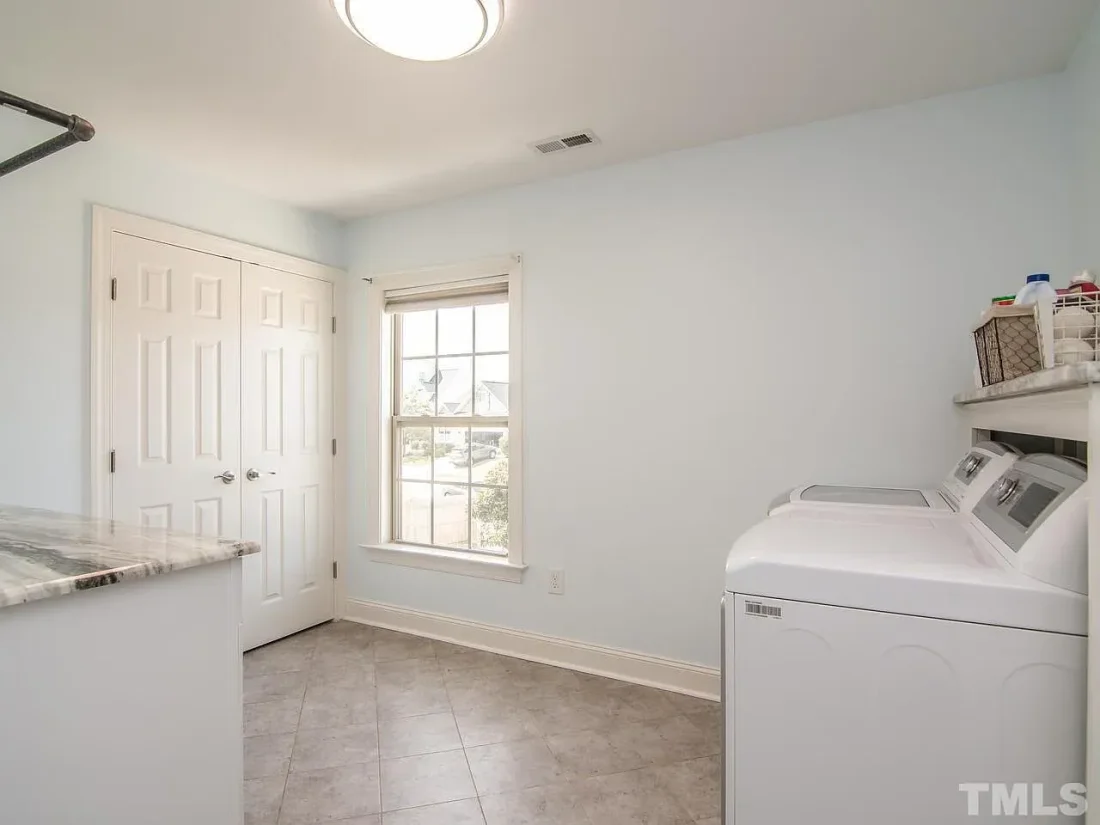 5ce8dc9f84614c5b4a17d06780b112b6-uncropped_scaled_within_1344_1008