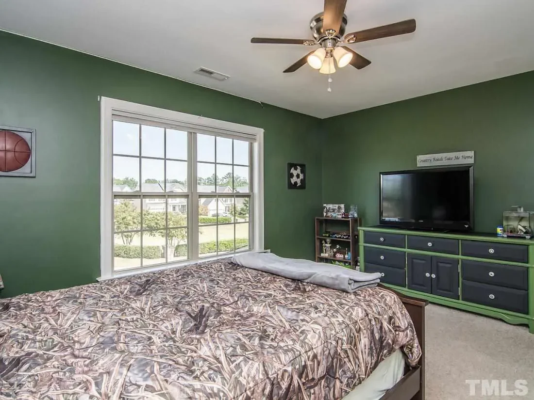 408124b44980adfb121cfd8226effc84-uncropped_scaled_within_1344_1008