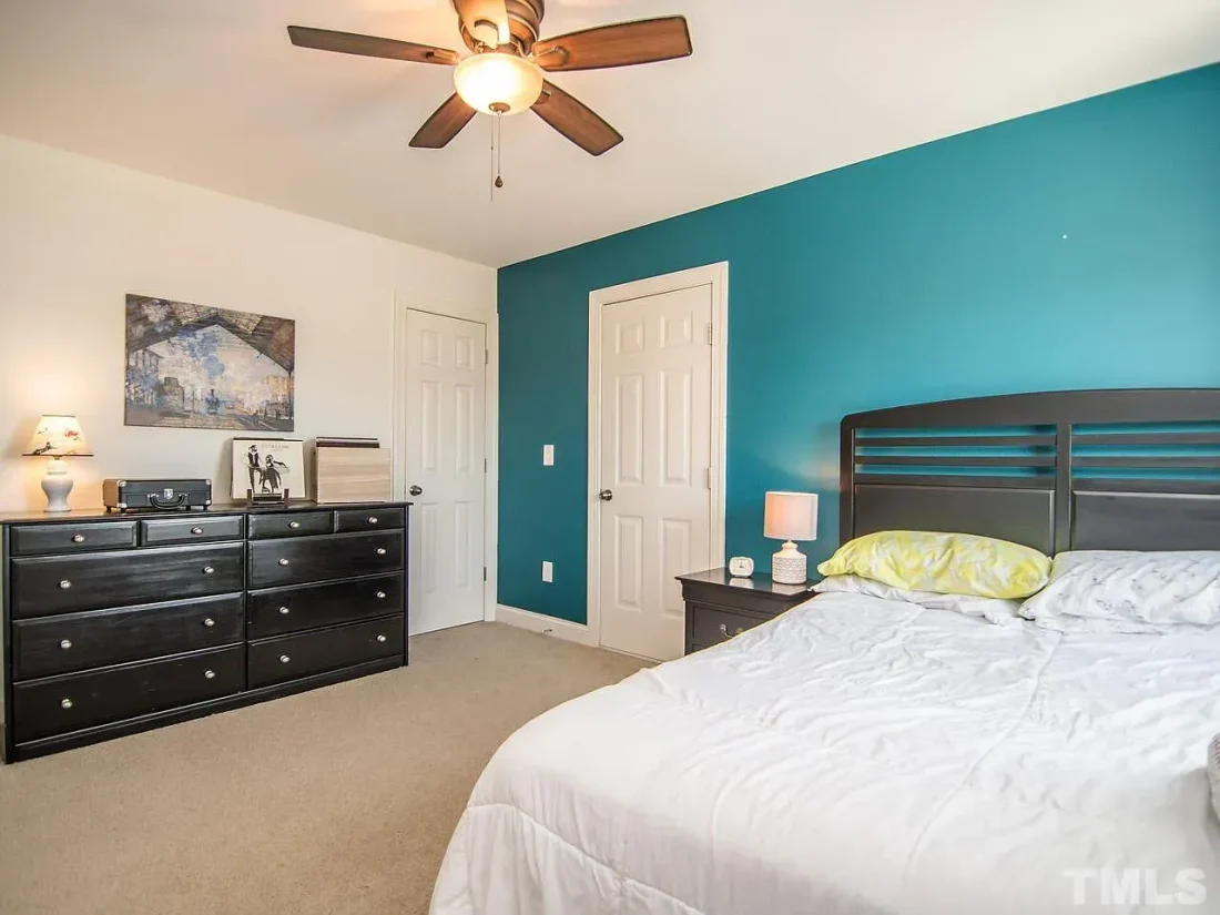 a778ef96c53eb78408b20f46be270fc8-uncropped_scaled_within_1344_1008