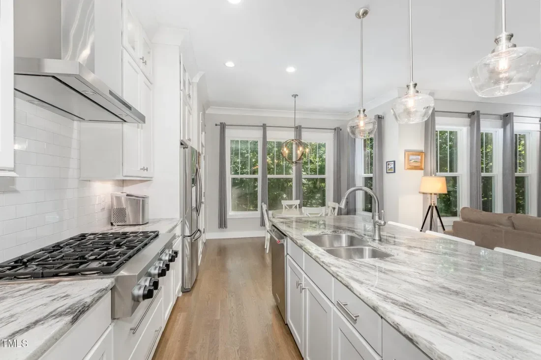 imageye___-_e7a7c2672b7f3bc7f560bbeac66ac1c9l-m1920114261rd-w1280_h960