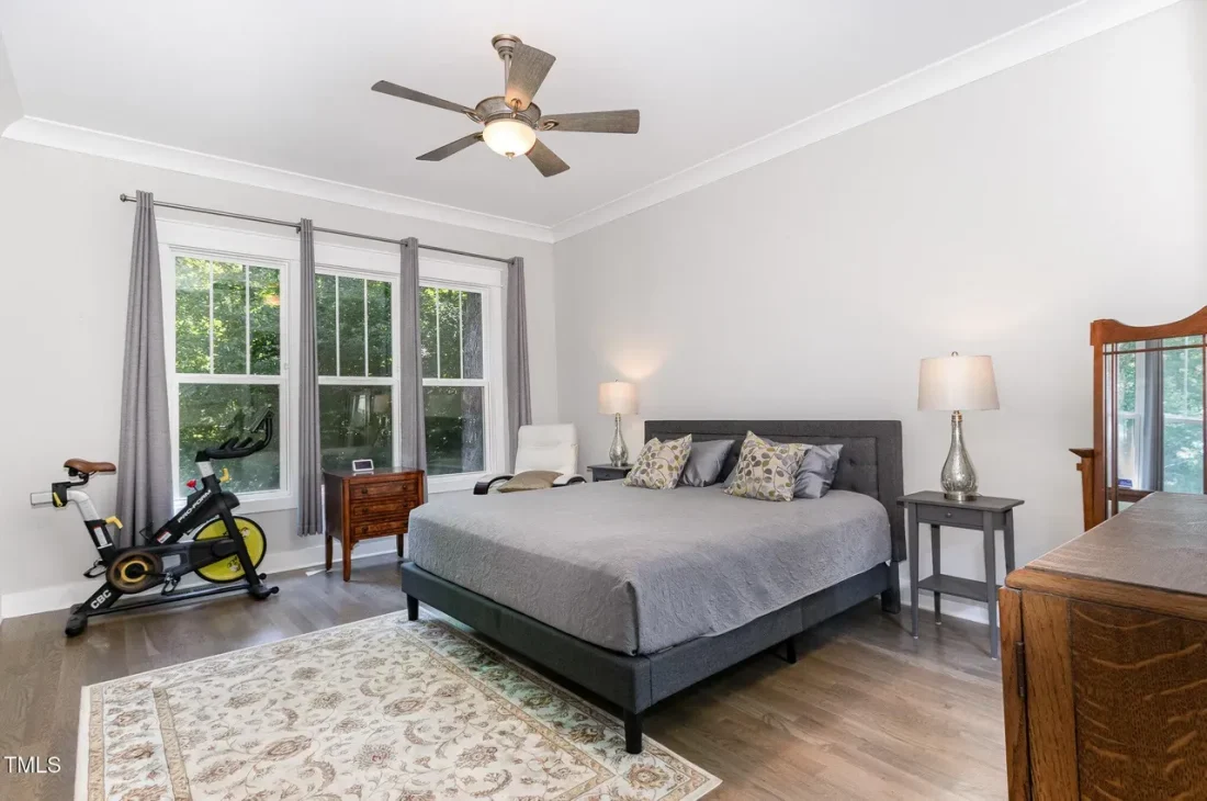 imageye___-_e7a7c2672b7f3bc7f560bbeac66ac1c9l-m2720670938rd-w1280_h960