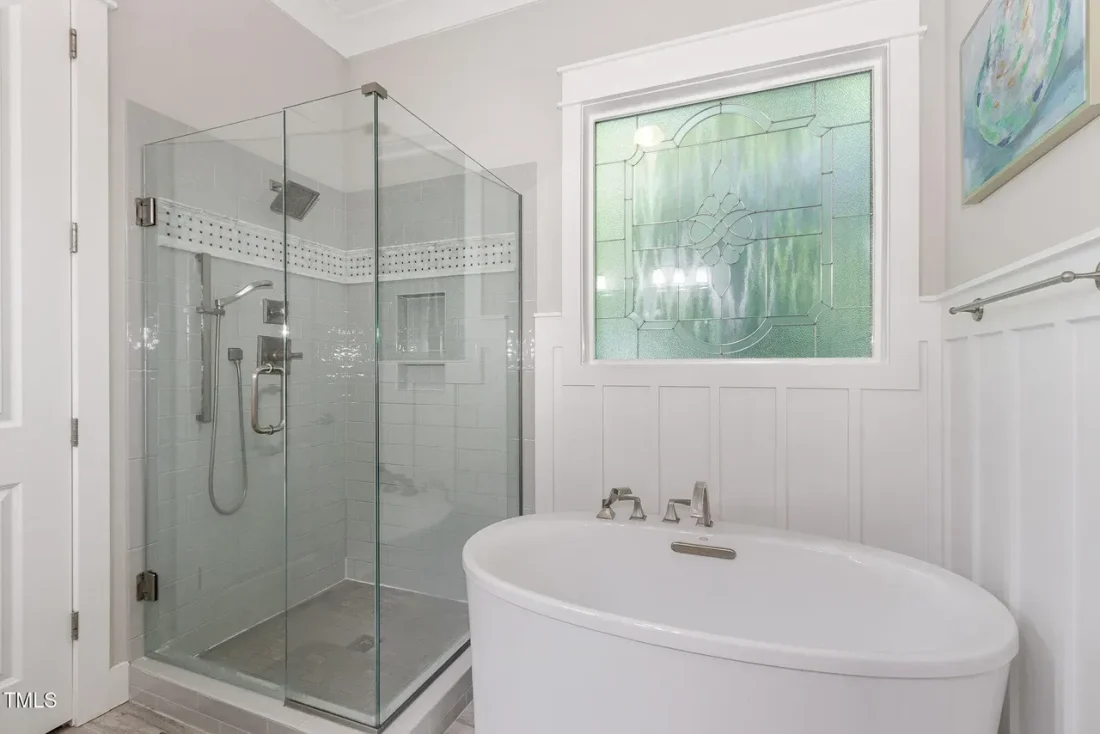 imageye___-_e7a7c2672b7f3bc7f560bbeac66ac1c9l-m735639813rd-w1280_h960