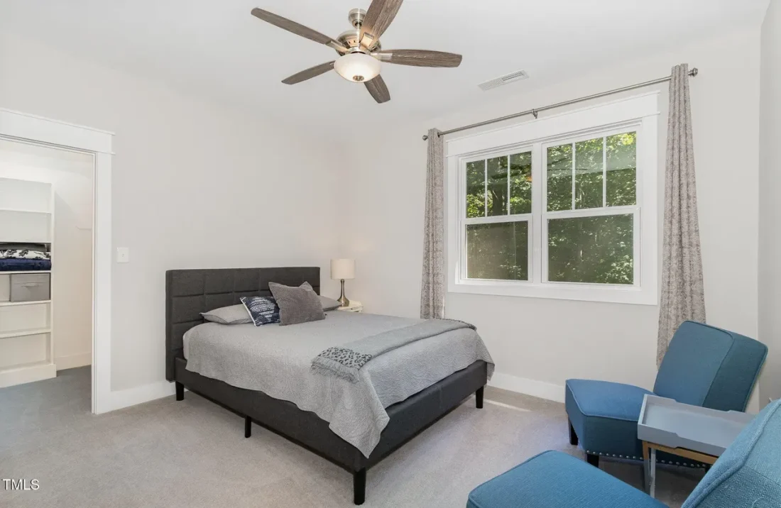 imageye___-_e7a7c2672b7f3bc7f560bbeac66ac1c9l-m3411126090rd-w1280_h960