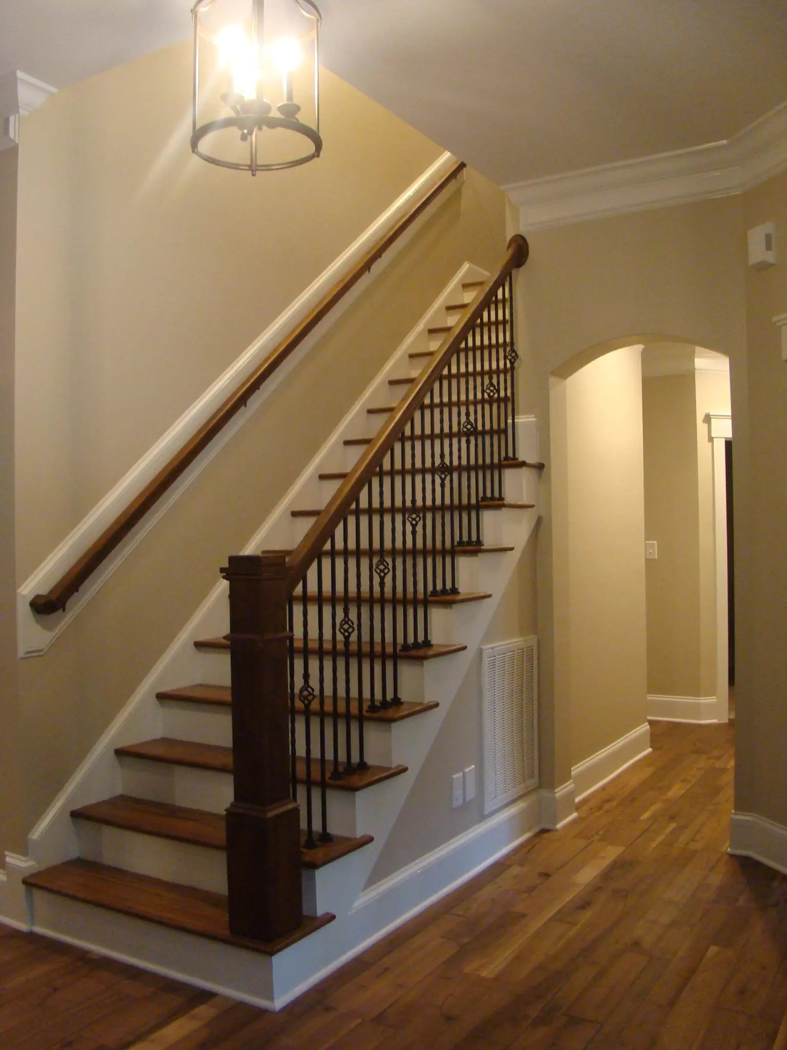 17-1039 HOUSE PLAN - Beautiful Craftsman (10)