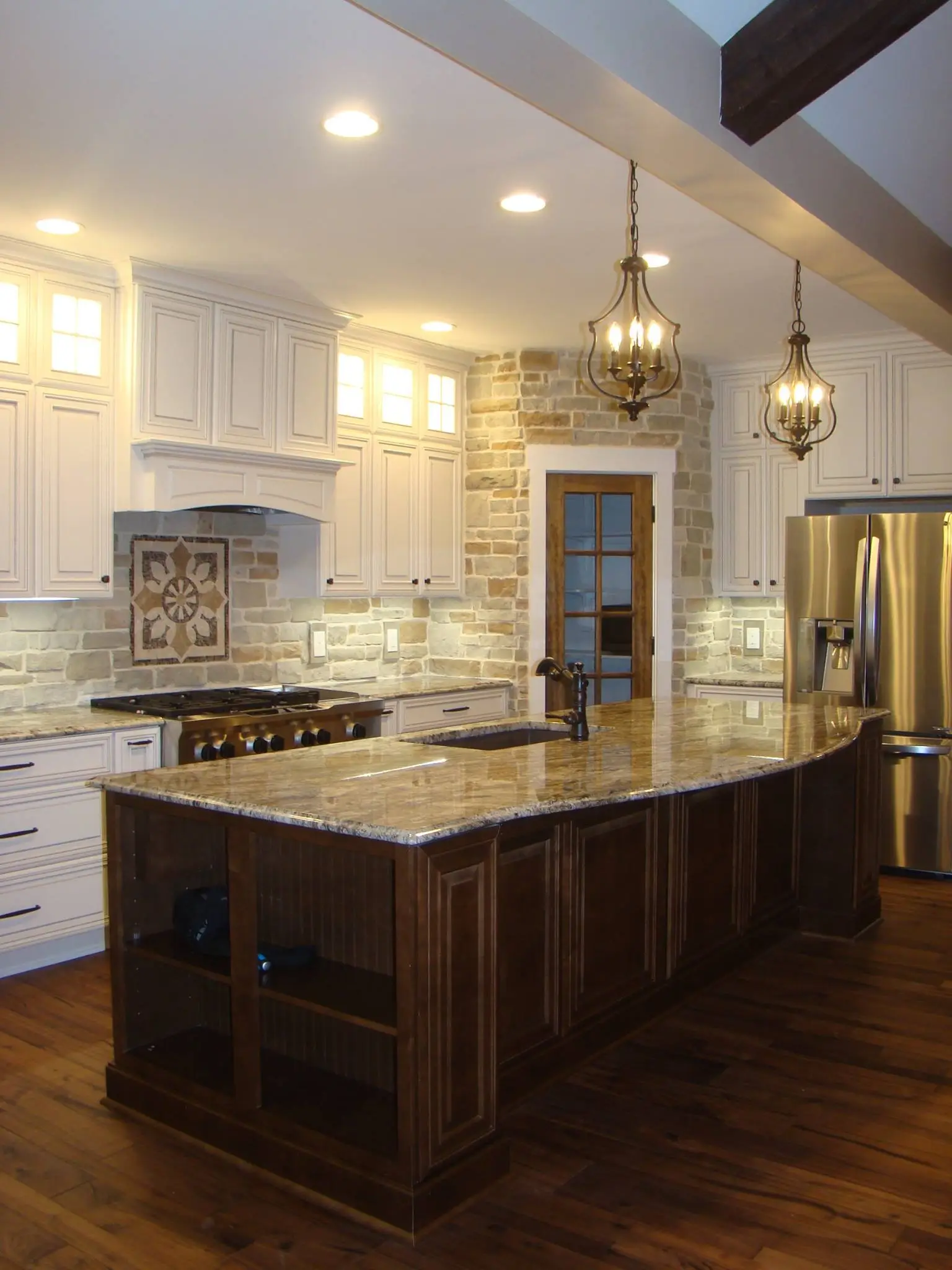 17-1039 HOUSE PLAN - Beautiful Craftsman (11)