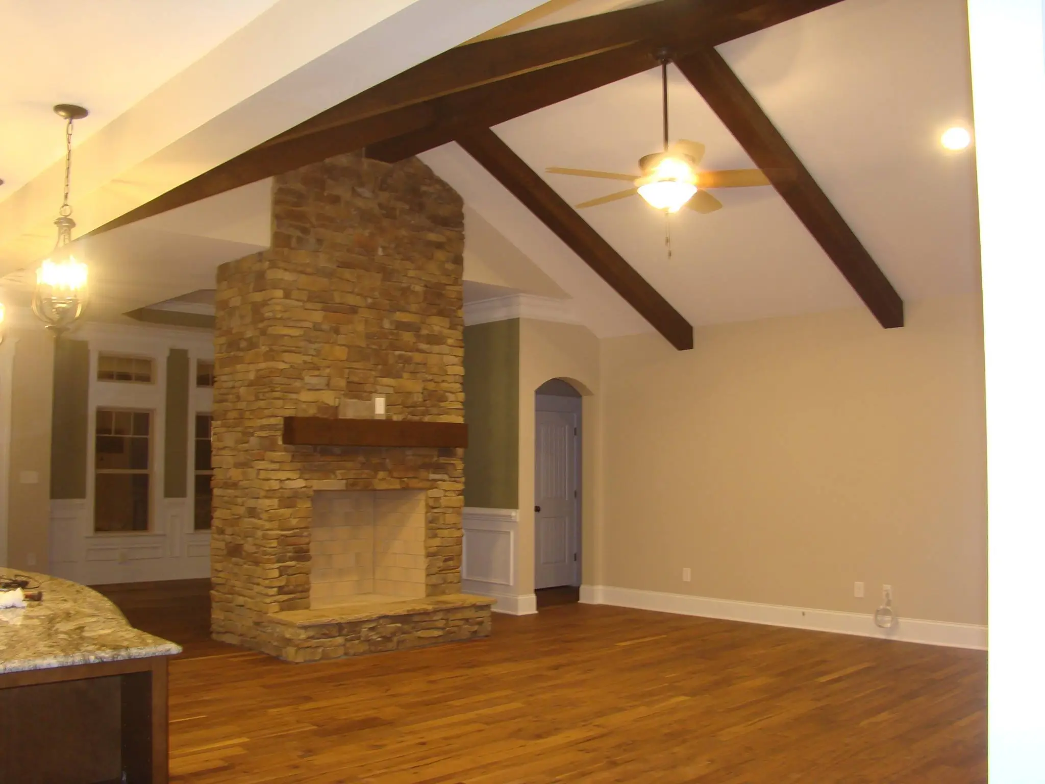 17-1039 HOUSE PLAN - Beautiful Craftsman (19)