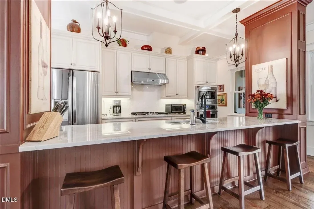 27657fcc93cb9b37f85e72413cc3609bl-m773287326rd-w2048_h1536