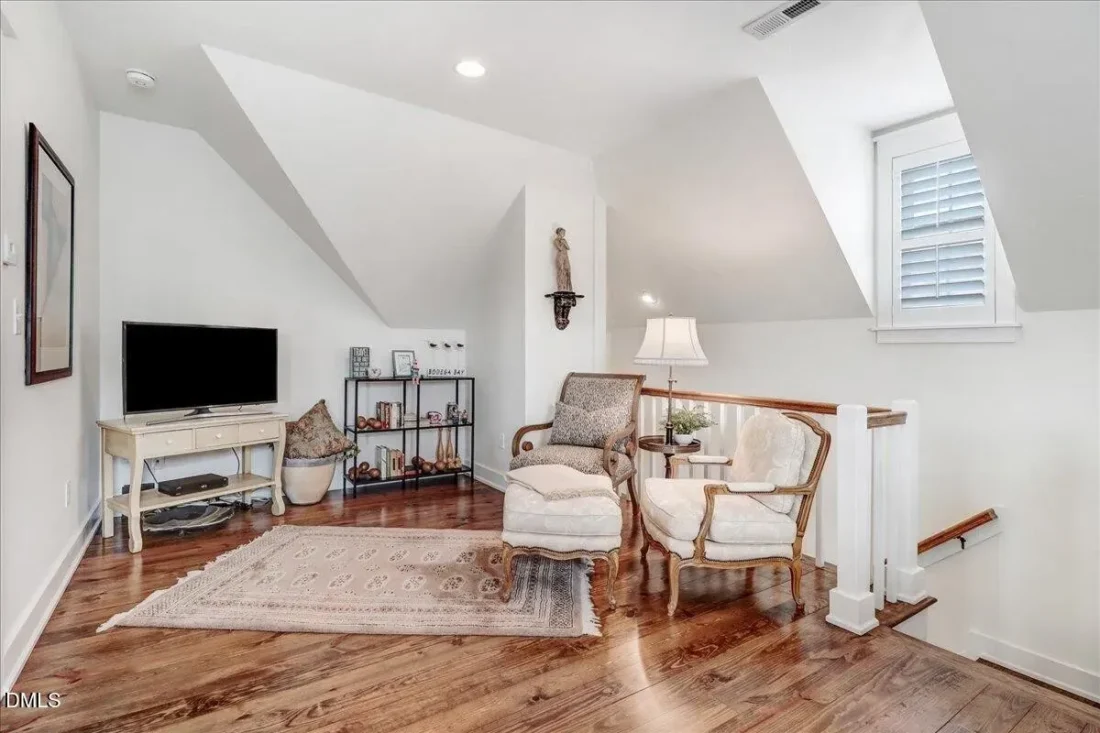 27657fcc93cb9b37f85e72413cc3609bl-m1851113976rd-w2048_h1536