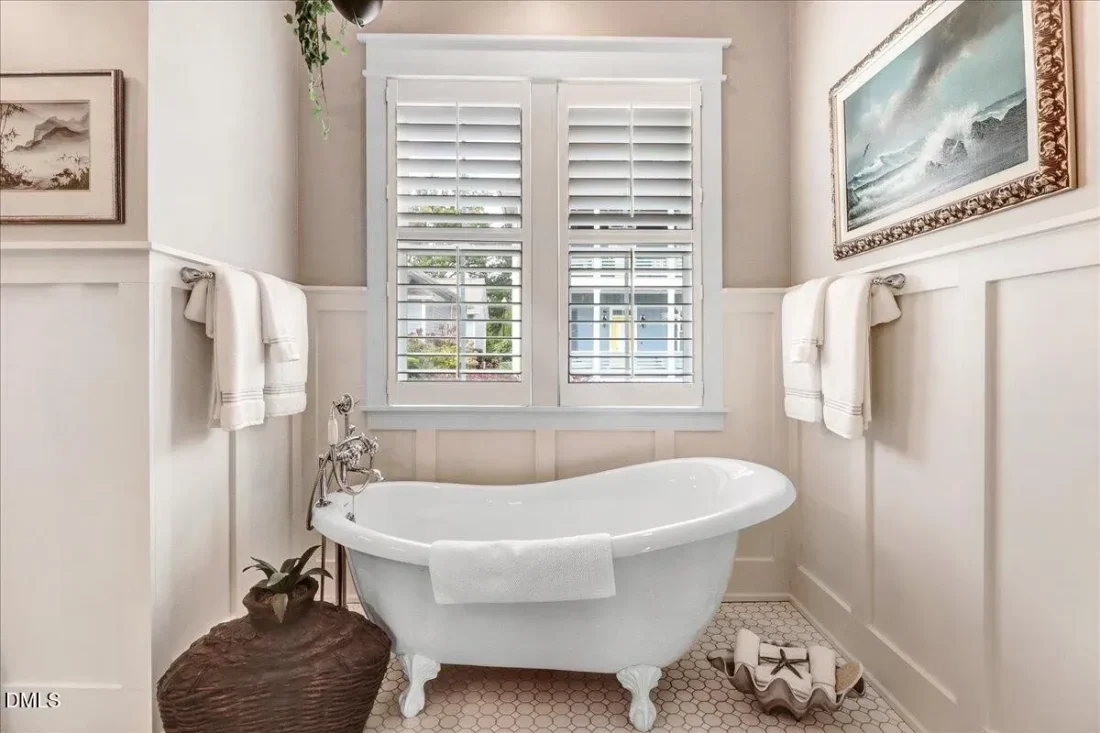 27657fcc93cb9b37f85e72413cc3609bl-m2177492287rd-w2048_h1536