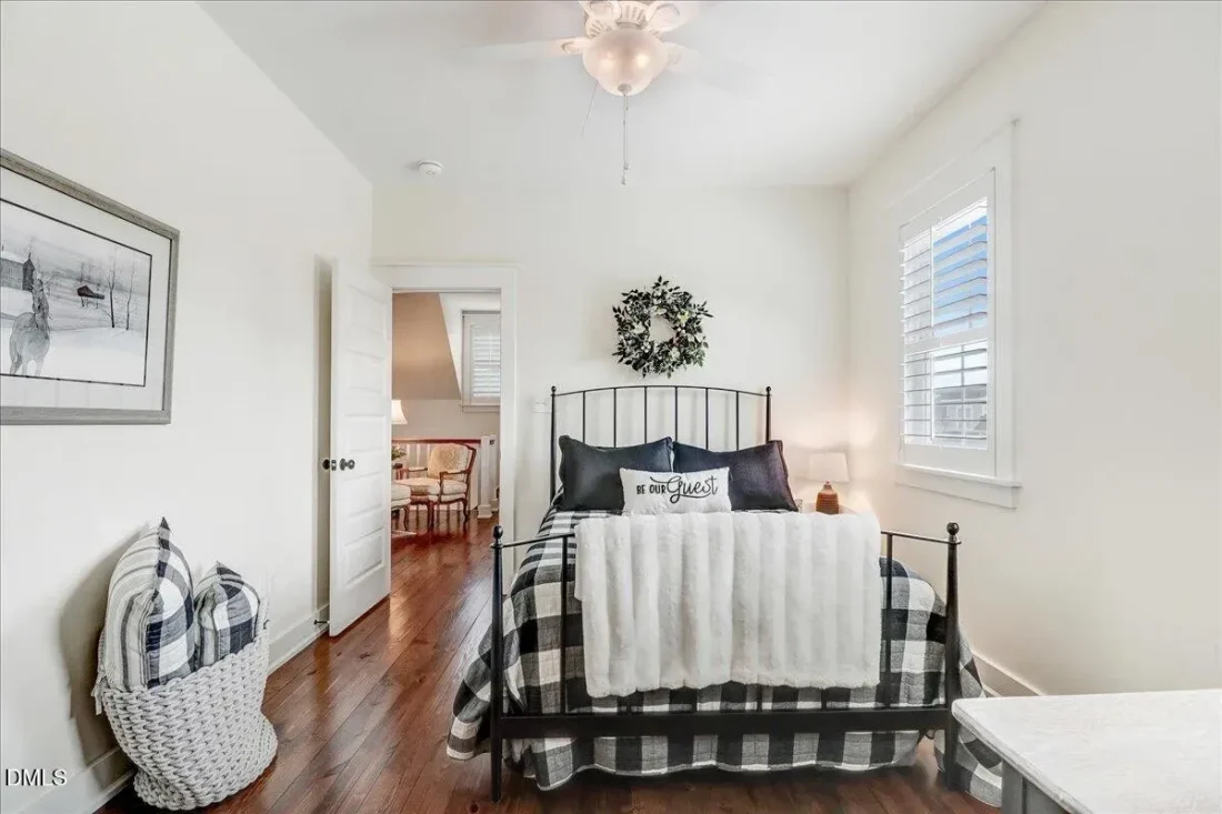 27657fcc93cb9b37f85e72413cc3609bl-m2634616666rd-w2048_h1536