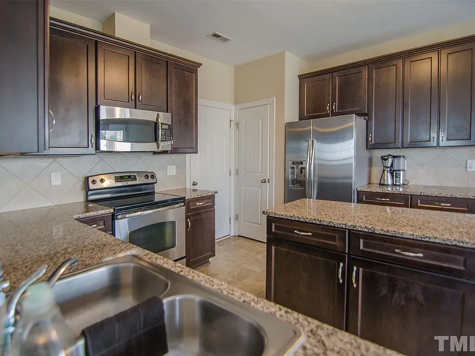 3aa844e35c0430b37e5ecb8ee38f705e-cc_ft_960