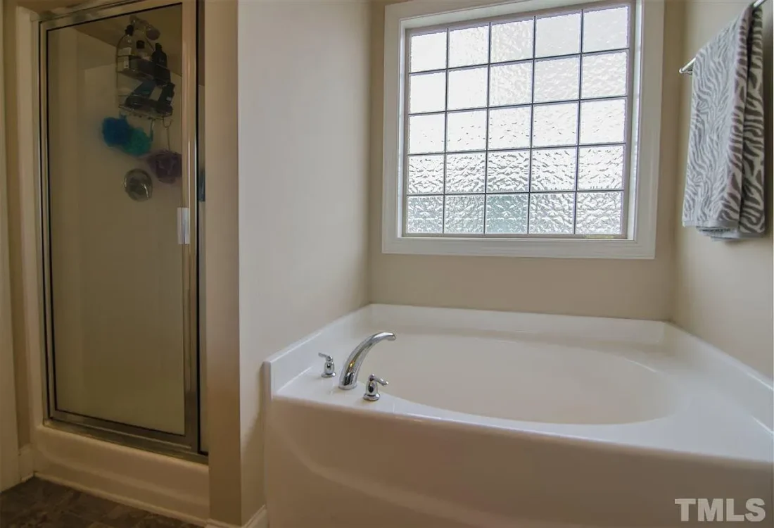 5704d9eb0a362db26cbe8d30be1c9a91-cc_ft_1536