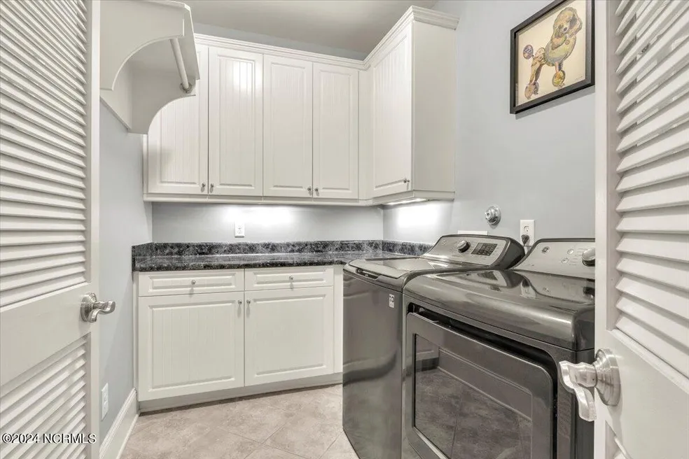 1309-hydrangea-ct-leland-nc-43