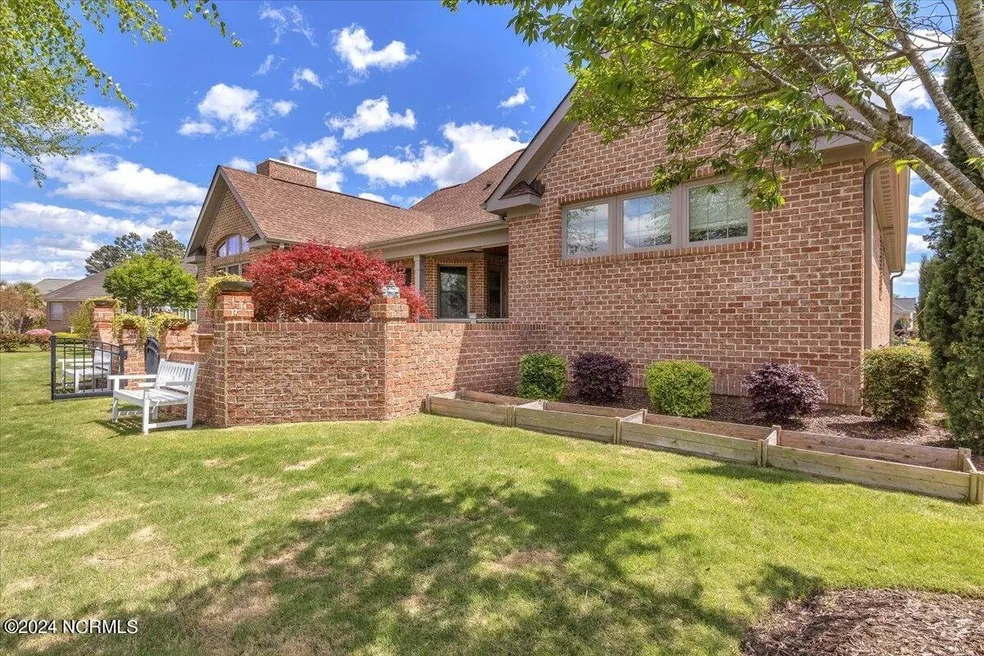 1309-hydrangea-ct-leland-nc-62