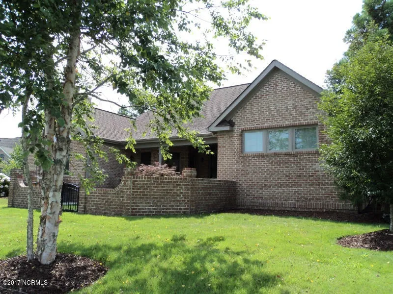 1309-hydrangea-ct-leland-nc-104