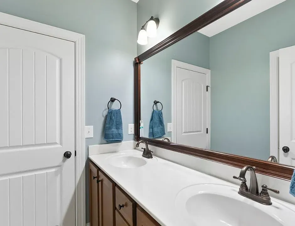 030afba1adcd9d4a4c3f1b609b3d7ac6-cc_ft_960