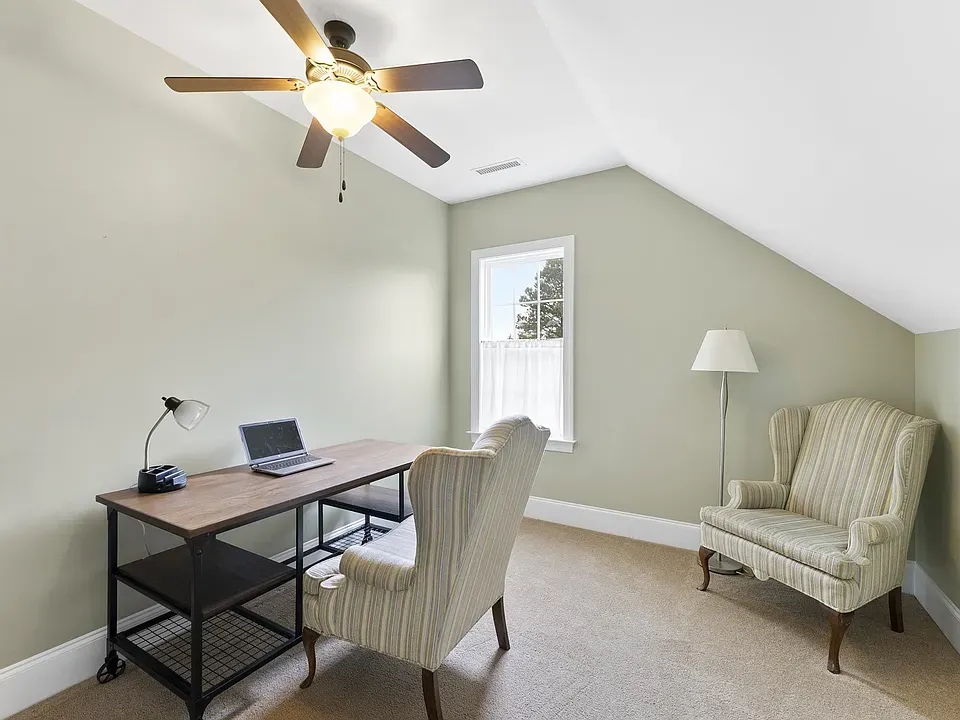 c609279f8e4b766e4b833bc14877175d-cc_ft_960