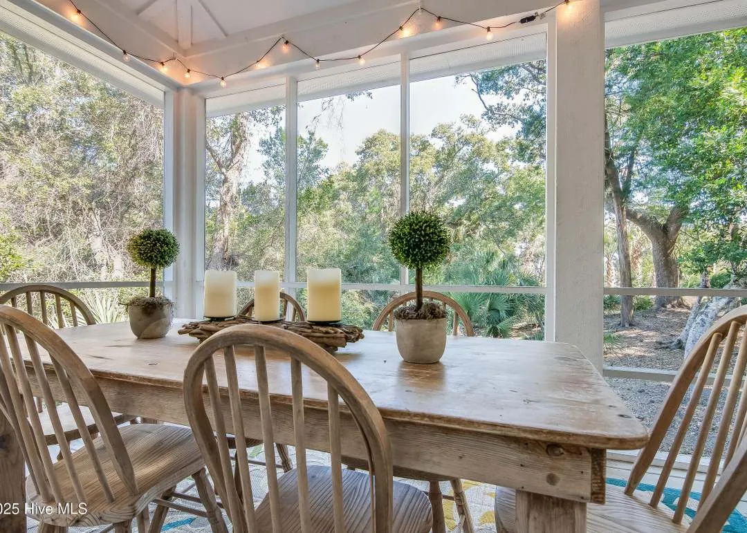 genMid.100545304_24_5