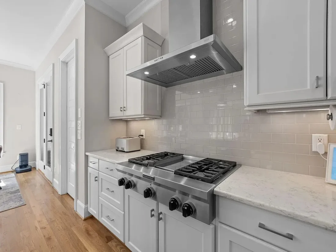 16-1819 HOUSE PLAN – Craftsman House (22)