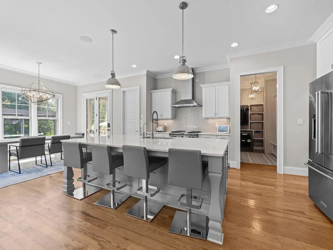 16-1819 HOUSE PLAN – Craftsman House (41)