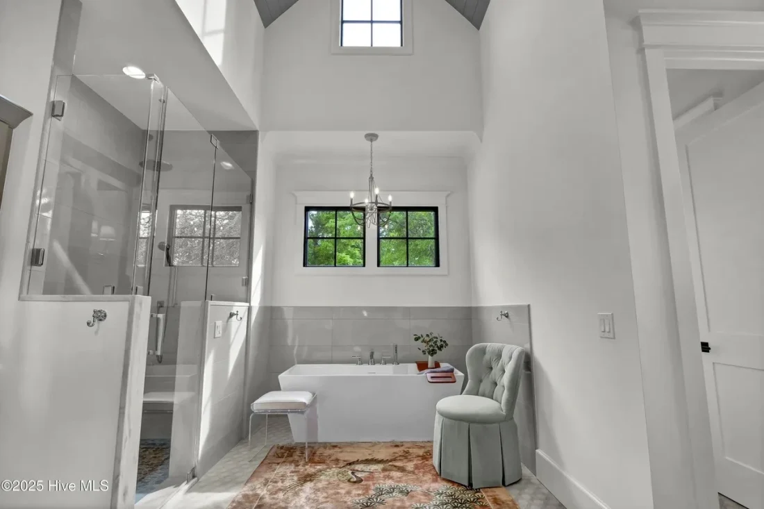 COASTAL FARMHOUSE (14)