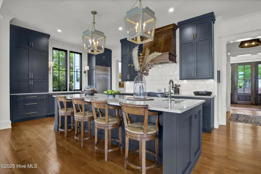 COASTAL FARMHOUSE (15)