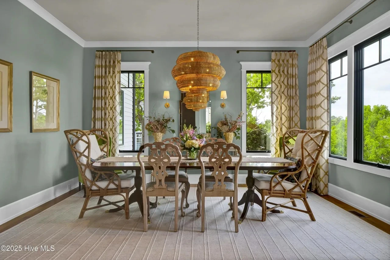 COASTAL FARMHOUSE (16)
