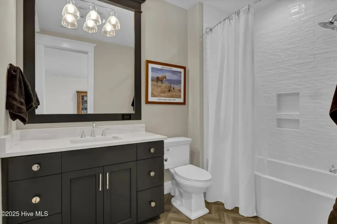 COASTAL FARMHOUSE (19)