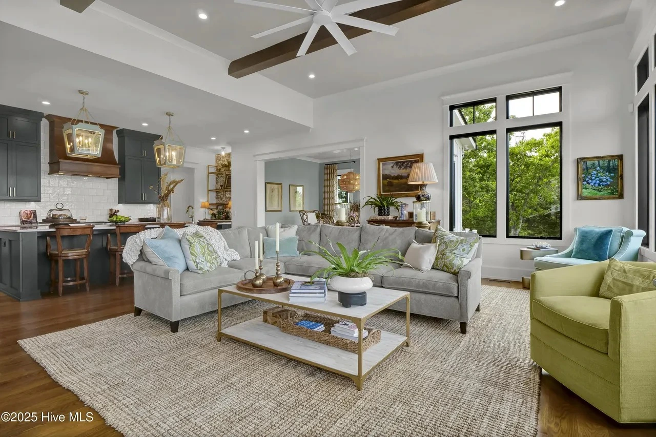 COASTAL FARMHOUSE (37)
