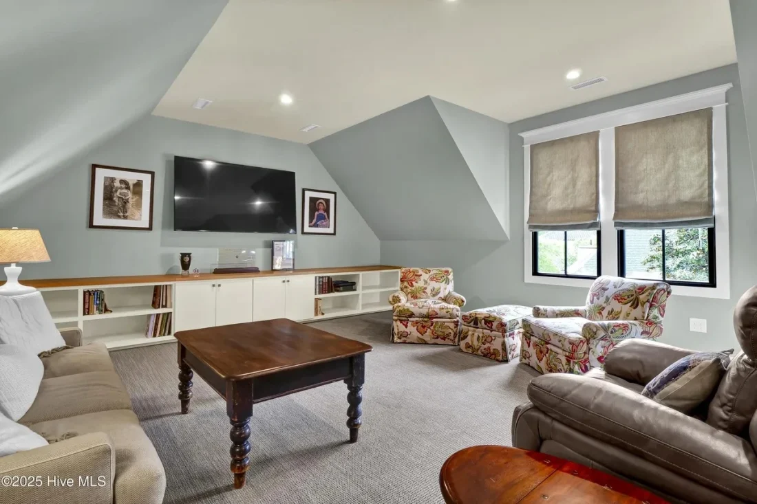 COASTAL FARMHOUSE (41)