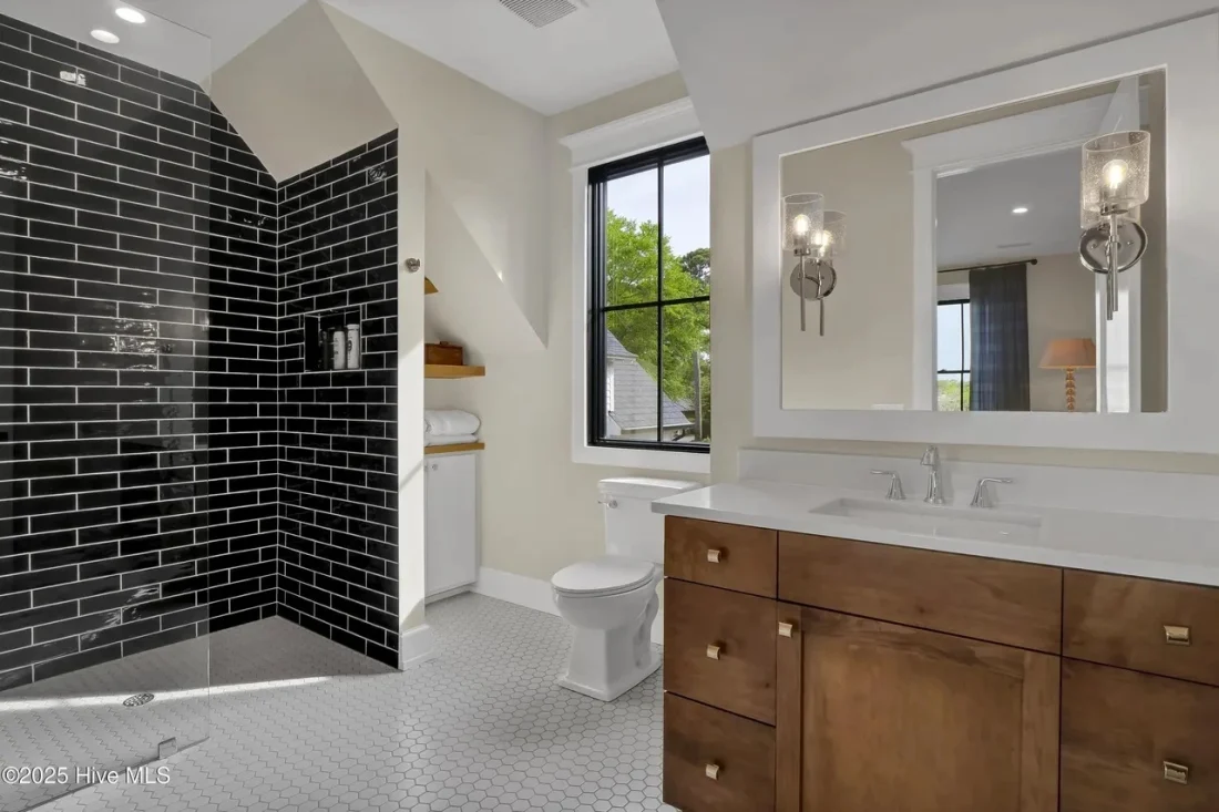 COASTAL FARMHOUSE (47)