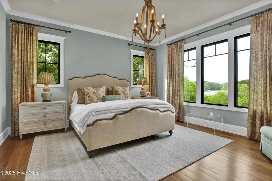 COASTAL FARMHOUSE (51)