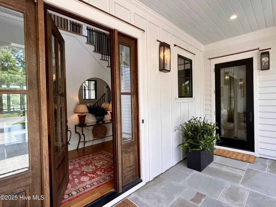 COASTAL FARMHOUSE (65)