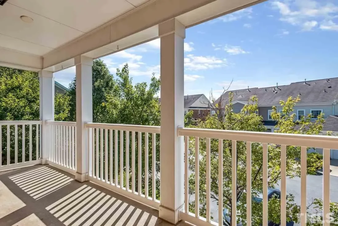 45bb5194af86c1e322f7844bb74a7073l-m13rd-w1280_h960