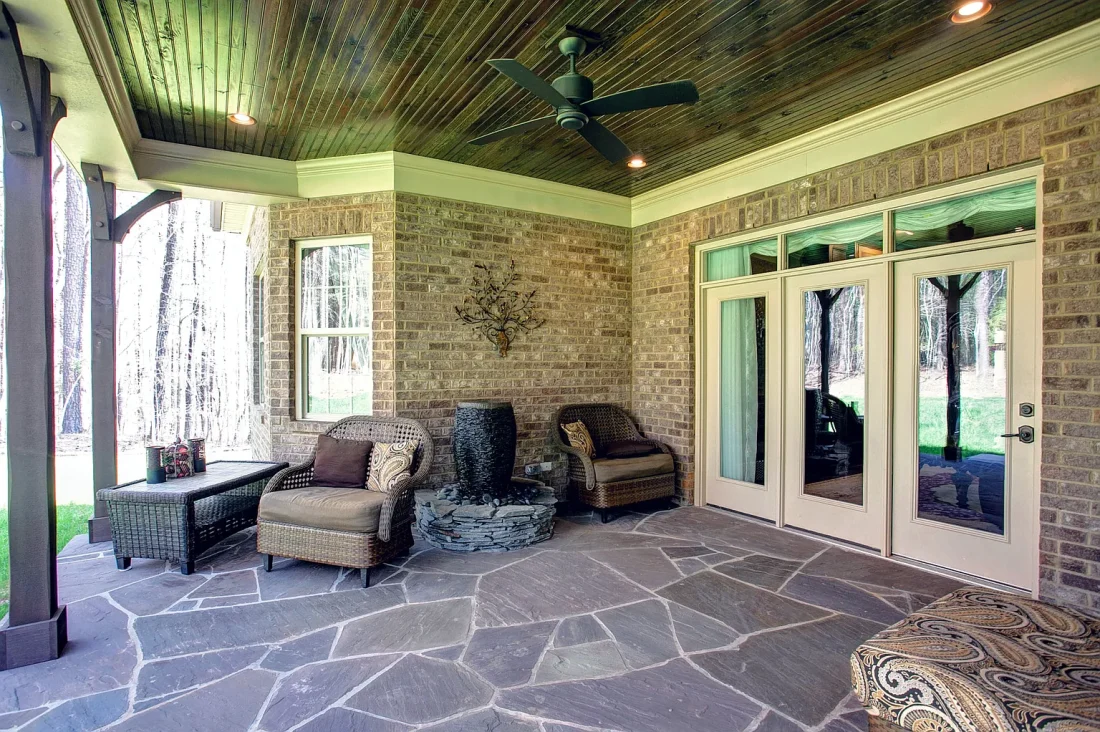 623db52f29f585a75d2870a7ea164e48-uncropped_scaled_within_1536_1152