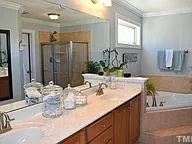 baf606b280796423a2866da9cba0f519-cc_ft_192