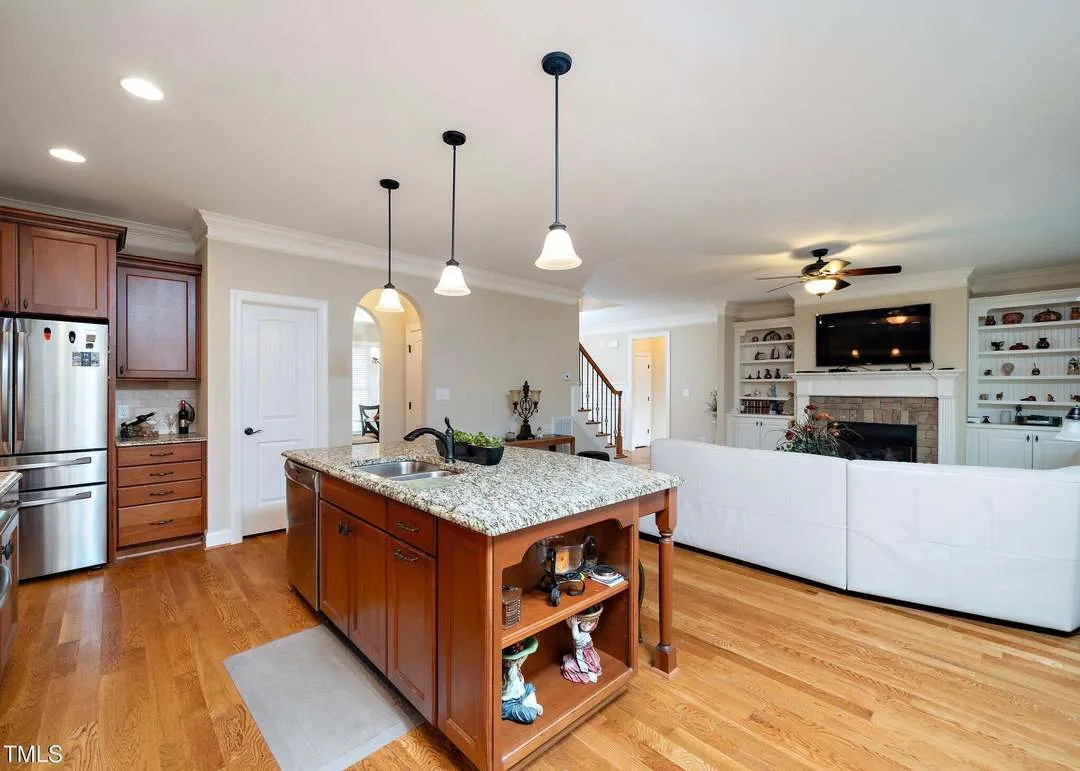 genMid.10062518_14_3